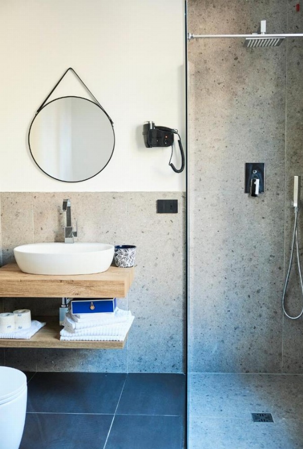 Central Lodge Hotel image 8